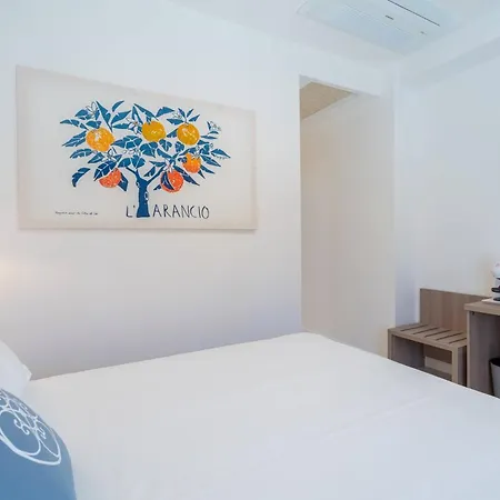 Dimore Delle Zagare Molo 住宿加早餐酒店 4*