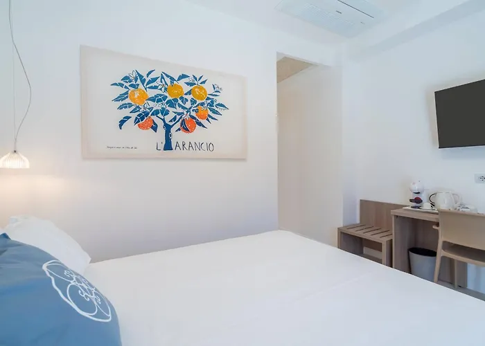 Dimore Delle Zagare Molo 住宿加早餐酒店 4*