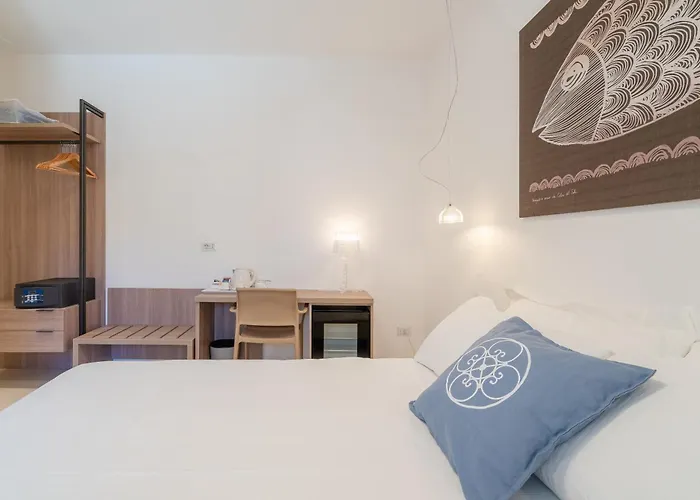 Dimore Delle Zagare Molo 住宿加早餐酒店 4*