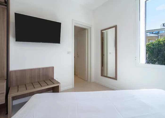 Dimore Delle Zagare Molo 住宿加早餐酒店 4*